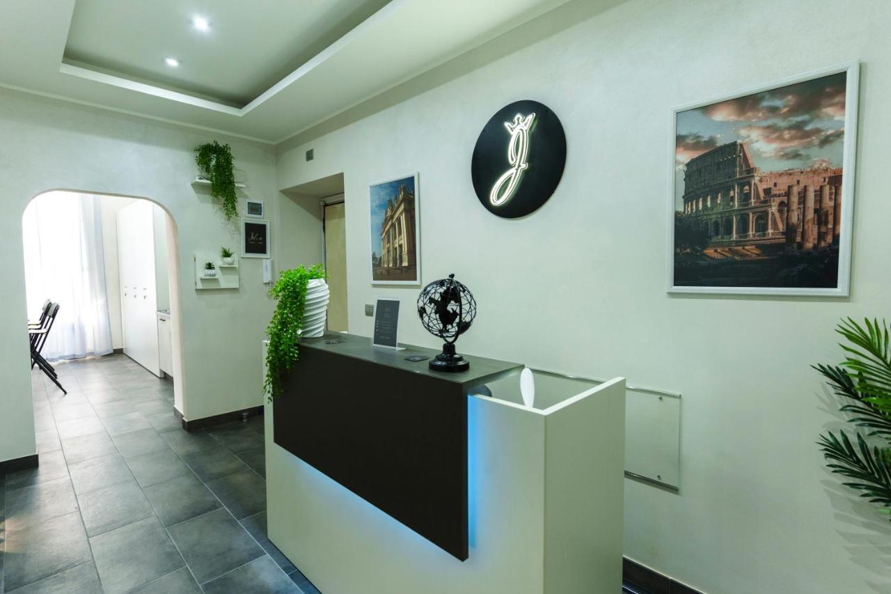 Julia Luxury Suite Рим Екстер'єр фото
