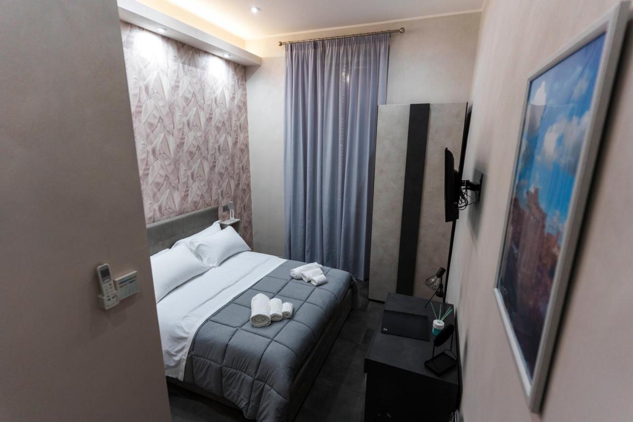 Julia Luxury Suite Рим Екстер'єр фото